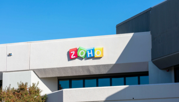 “三十而立”的Zoho：AI与全球化重构下的长期主义样本