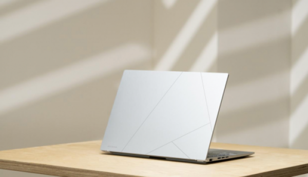 双十一AI PC首推华硕灵耀14 2025，职场移动办公理想之选