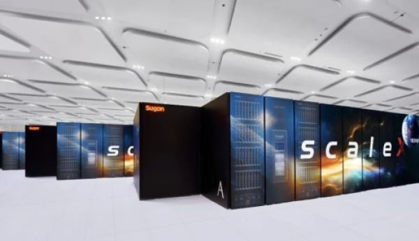 国产万卡超集群正式“上岗”：中部算力高地崛起，AI时代基础设施进入新阶段