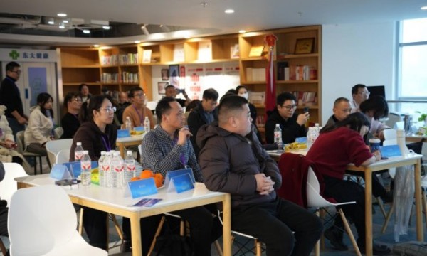 以数据为锚，启生态新程：玛布山科技闭门峰会揭晓AI企服新蓝图，签约转化率达66.7%