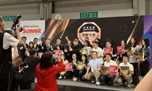 不见不散VAELO V100声霸荣获两大国际奖项，香港展实力诠释家庭智能 KTV 新趋势